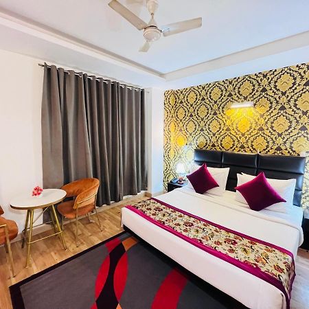 Hotel At Residency Kaushambi Couple Friendly Ghaziabad Luaran gambar