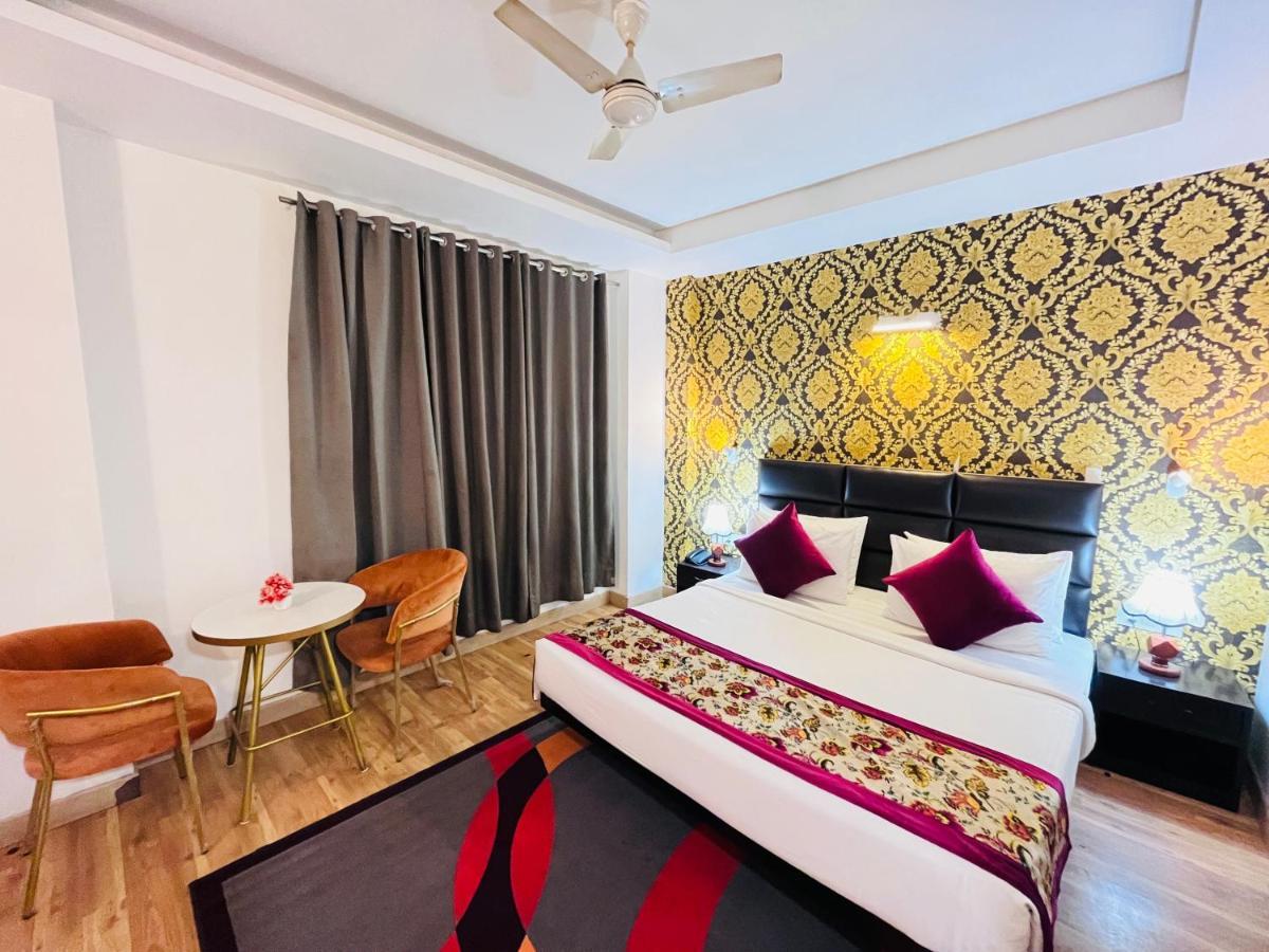 Hotel At Residency Kaushambi Couple Friendly Ghaziabad Luaran gambar