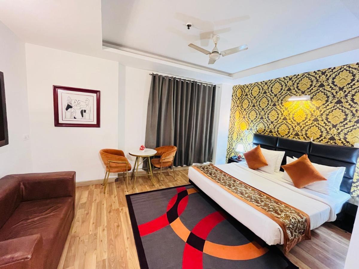 Hotel At Residency Kaushambi Couple Friendly Ghaziabad Luaran gambar