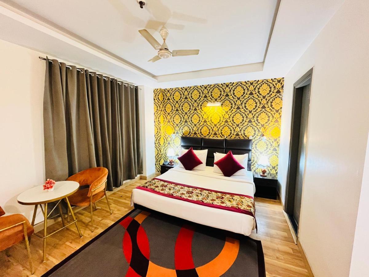 Hotel At Residency Kaushambi Couple Friendly Ghaziabad Luaran gambar