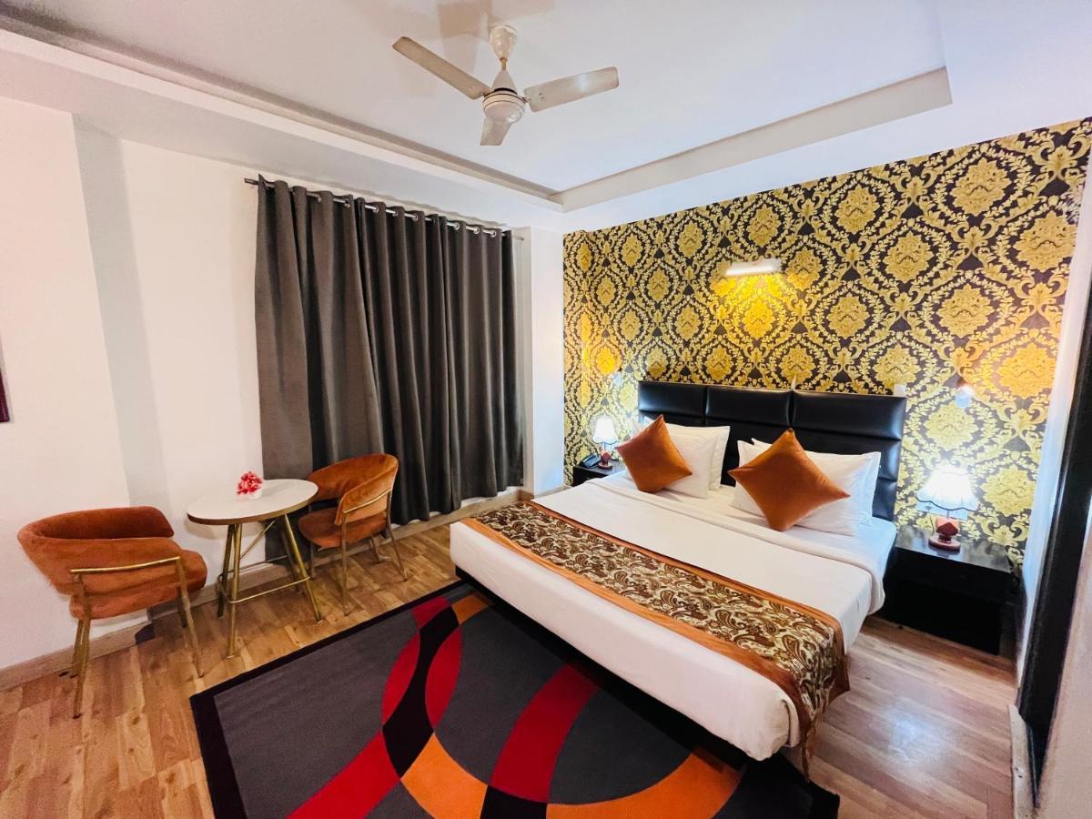 Hotel At Residency Kaushambi Couple Friendly Ghaziabad Luaran gambar